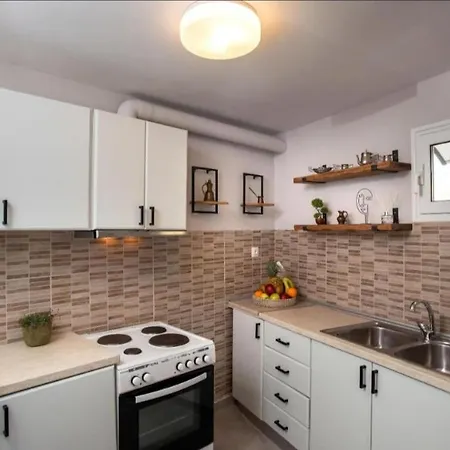 Silvia'S Apartments
